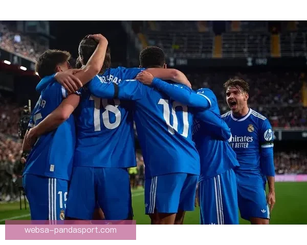 皇马巴萨争霸再掀风云 西甲新赛季激情碰撞引领足坛潮流